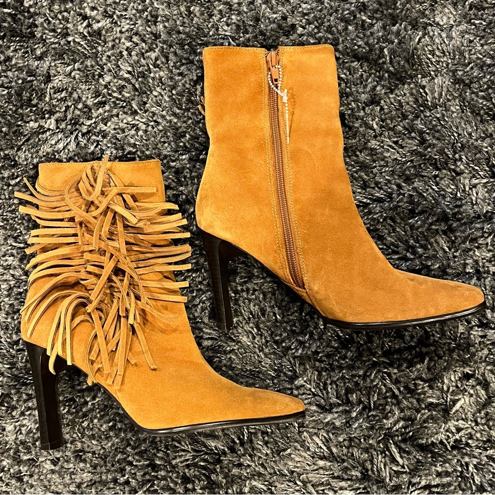 🌺PREDICTIONS VINTAGE TAN SUEDE FRINGE ANKLE BOOT SIZE 5.5🌺 - Picture 2 of 10